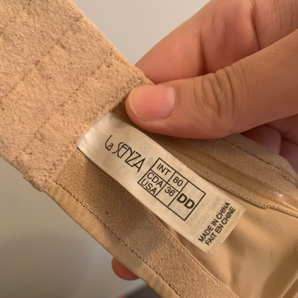 Like new strapless la senza nude bra 36DD - Picture 4 of 6